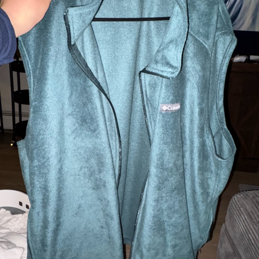 Columbia Men's Teal Fleece Vest